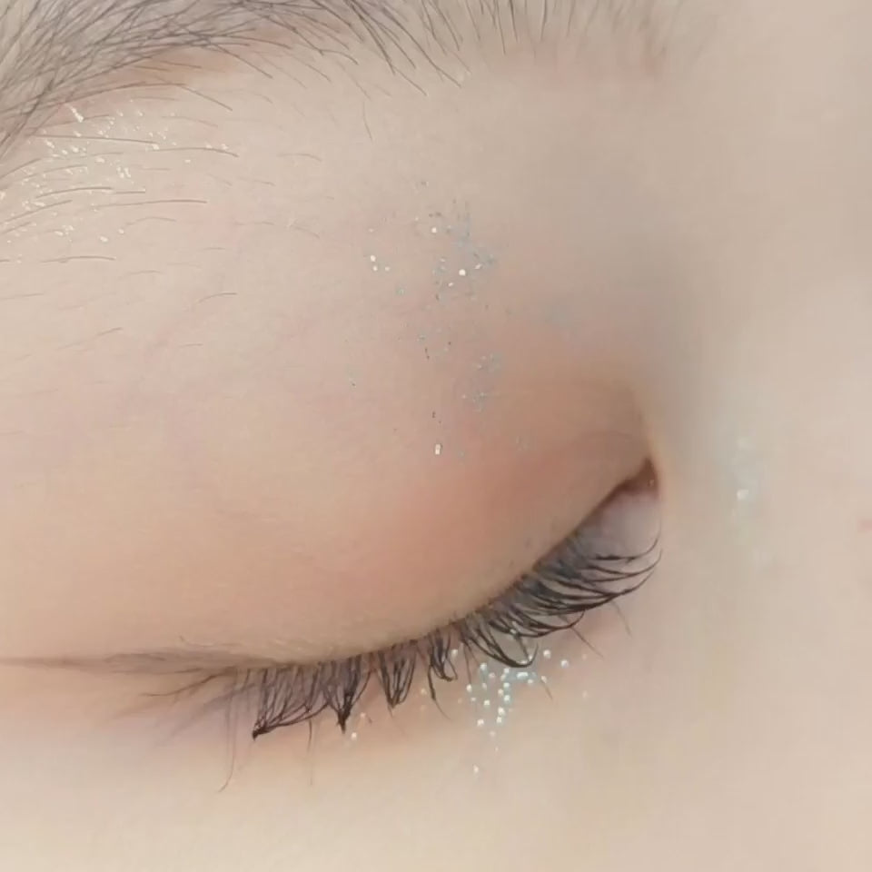 ENVIE Muuce Beige daily disposable lenses natural look eye effetc visual display video MP4